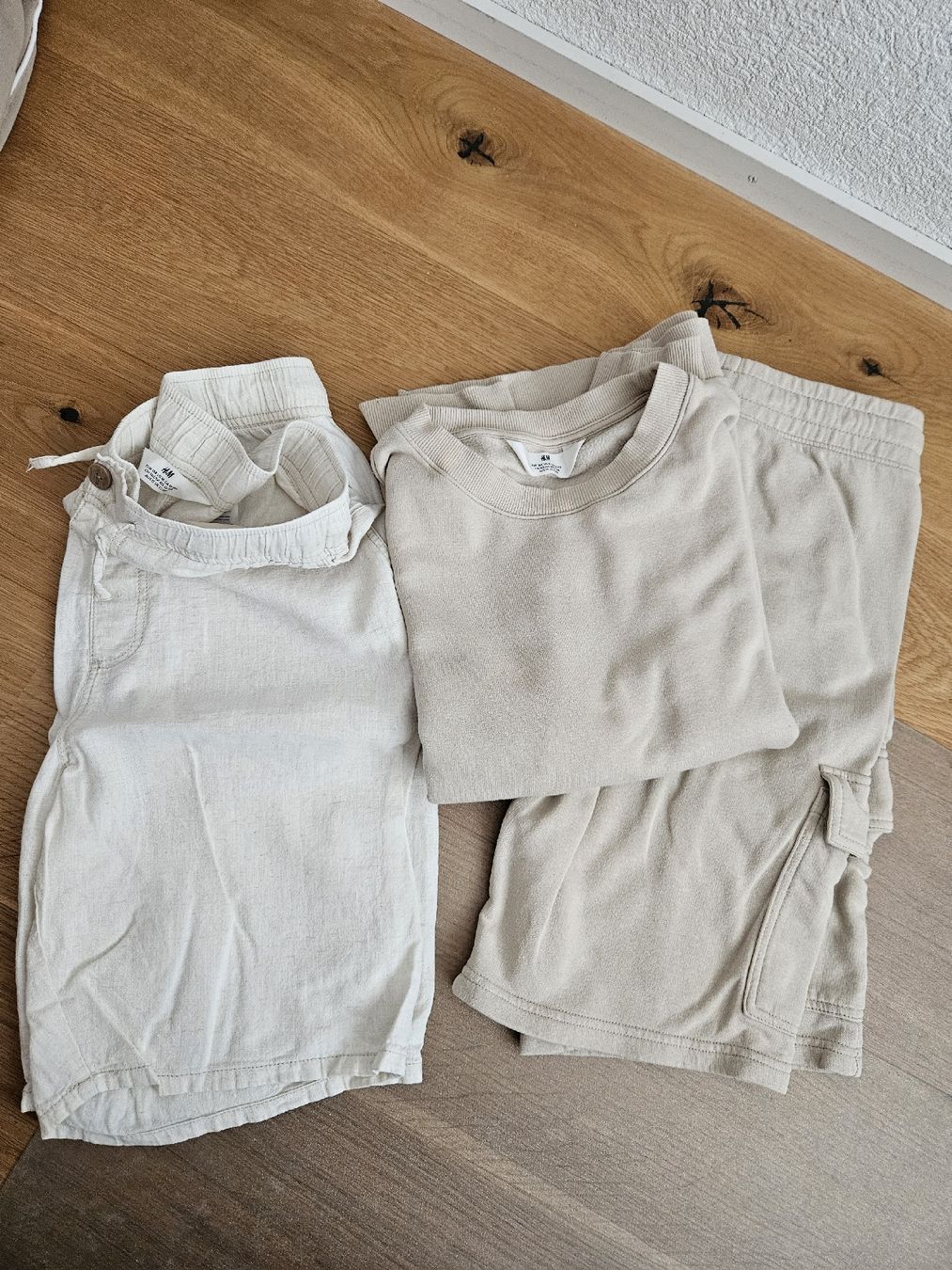 H&M Kleiderpakete & -sets: Kleiderpaket Shorts Sommer H&M Element – Gebraucht aus Rorschacherberg von Oberhaupt79 2