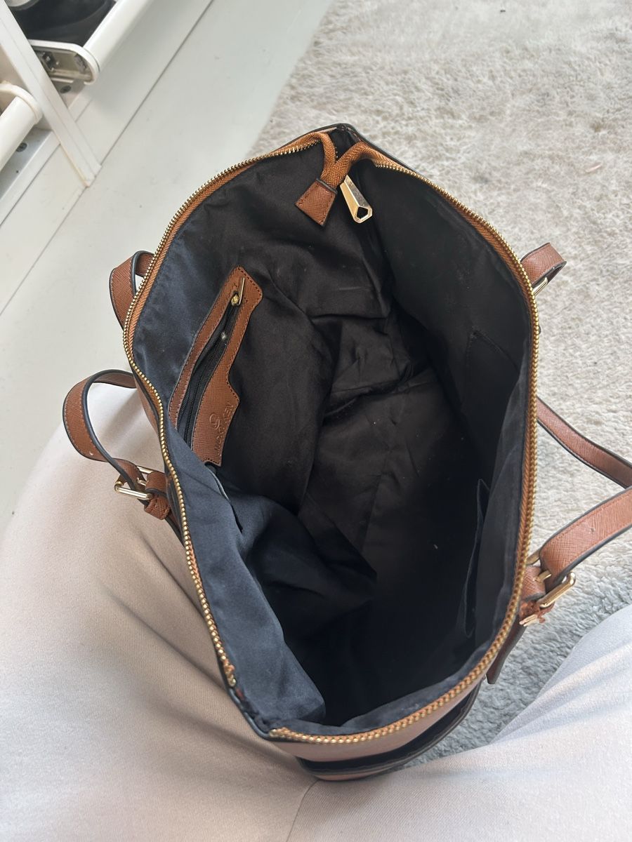Borse da donna: Tasche – Usato da Staad SG venduto da cla_q9nm 2