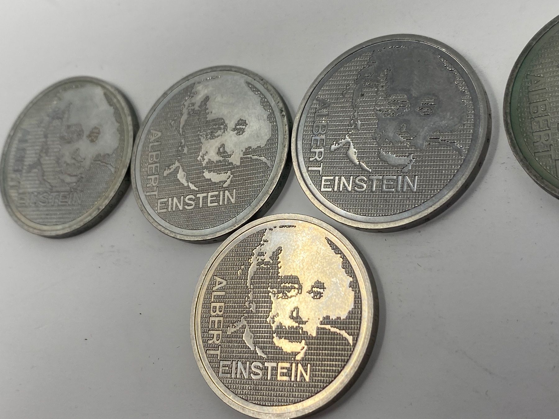 Tutti le monete: 5 Albert Einstein Gedenk Münzen,1979 – Usato da Ballwil venduto da ClassicGallery 1