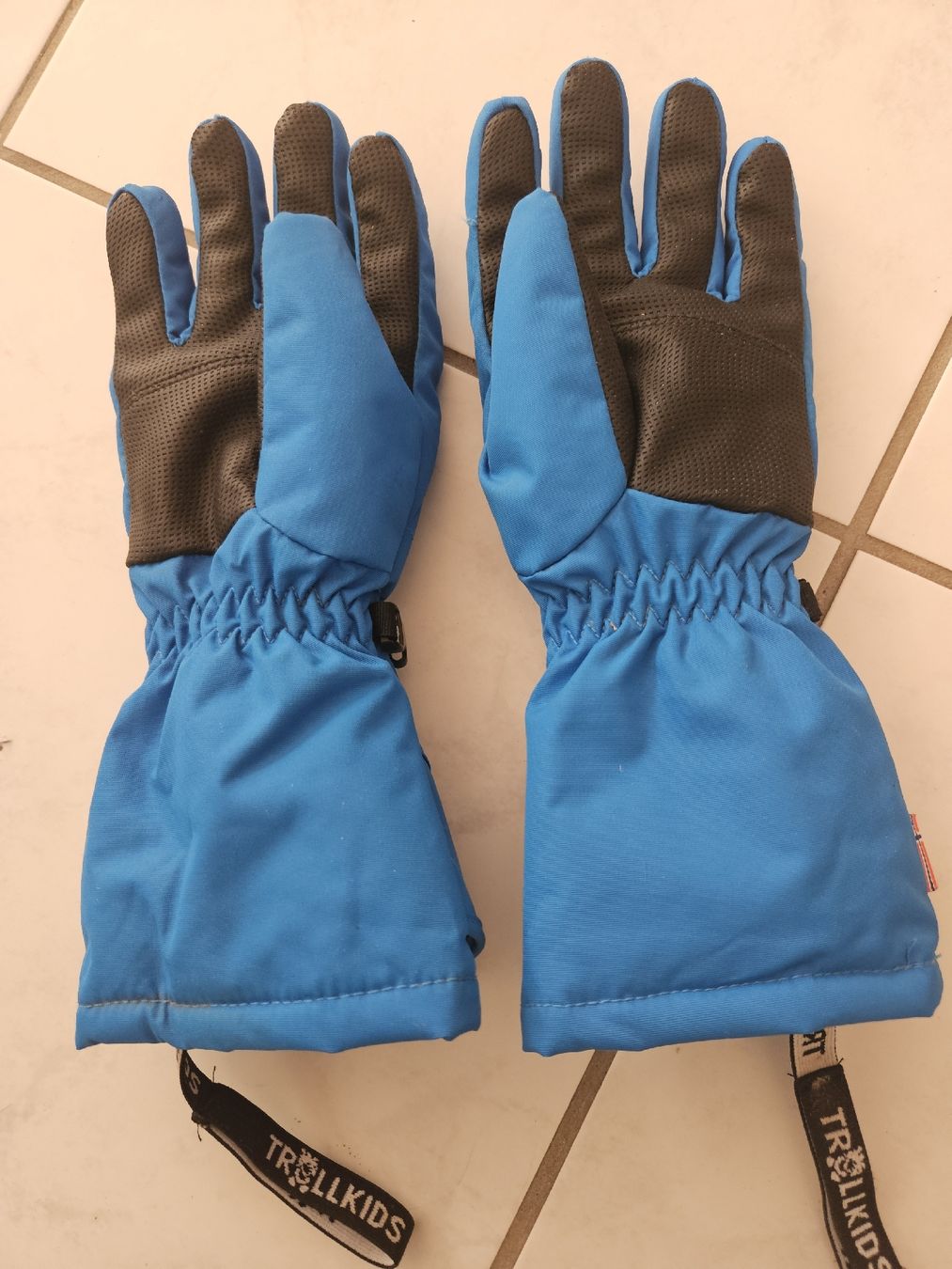 Guanti & manicotti: Trollkids Ski Handschuhe – Usato da Pfaffnau venduto da sim_6rqw 1