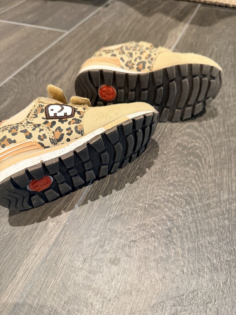 Elefanten Scarpe per ragazzi: Scarpe Elefanten 23 – Usato da Sigirino venduto da RamonaLamboo 1