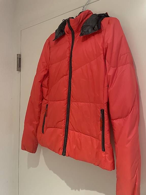 Jacken: Jetset Jacke Grösse M – Gebraucht aus Winterthur von Romi 1