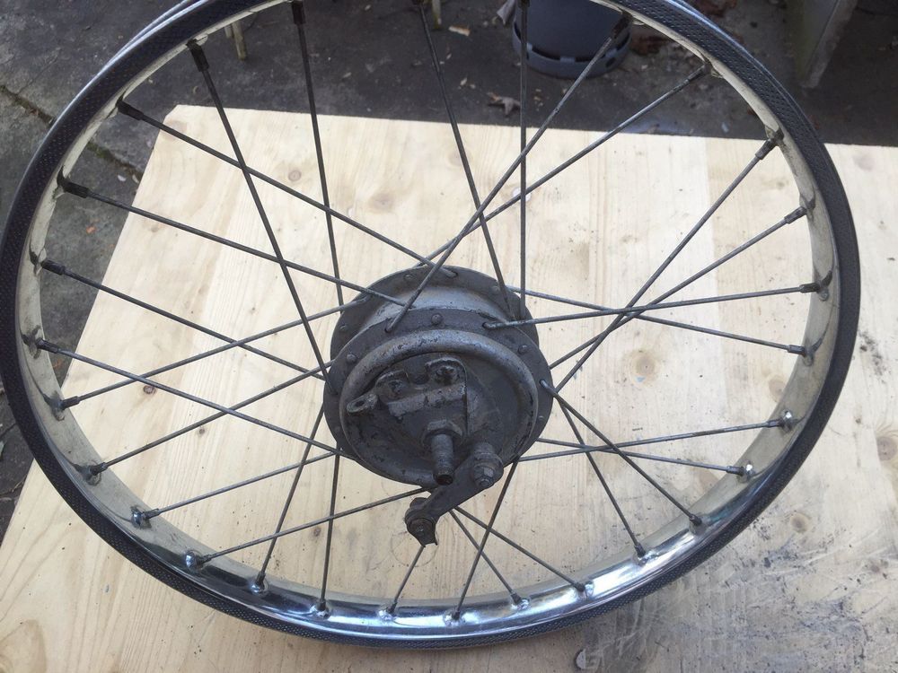 Paire De Couvercles De Pneus Roues Jantes + Chambres À Air 2