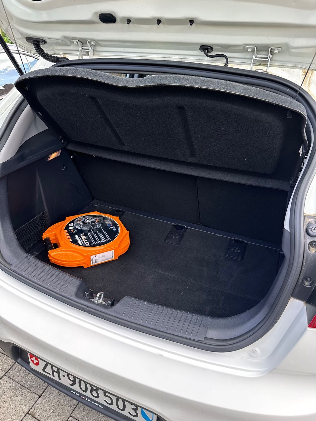 Kia Automobili: Kia Rio IV 1.4 ISG – Usato da Winterthur venduto da sve_mzv8 8