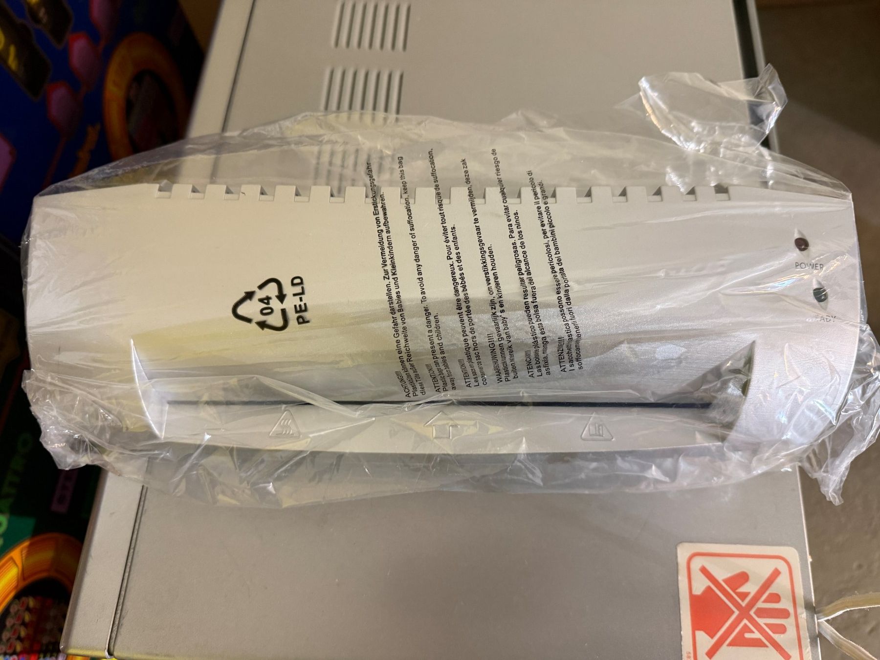 Plastifieuses: Laminiergerät – D'occasion à Schlieren par Stadtammannamt_8952 1