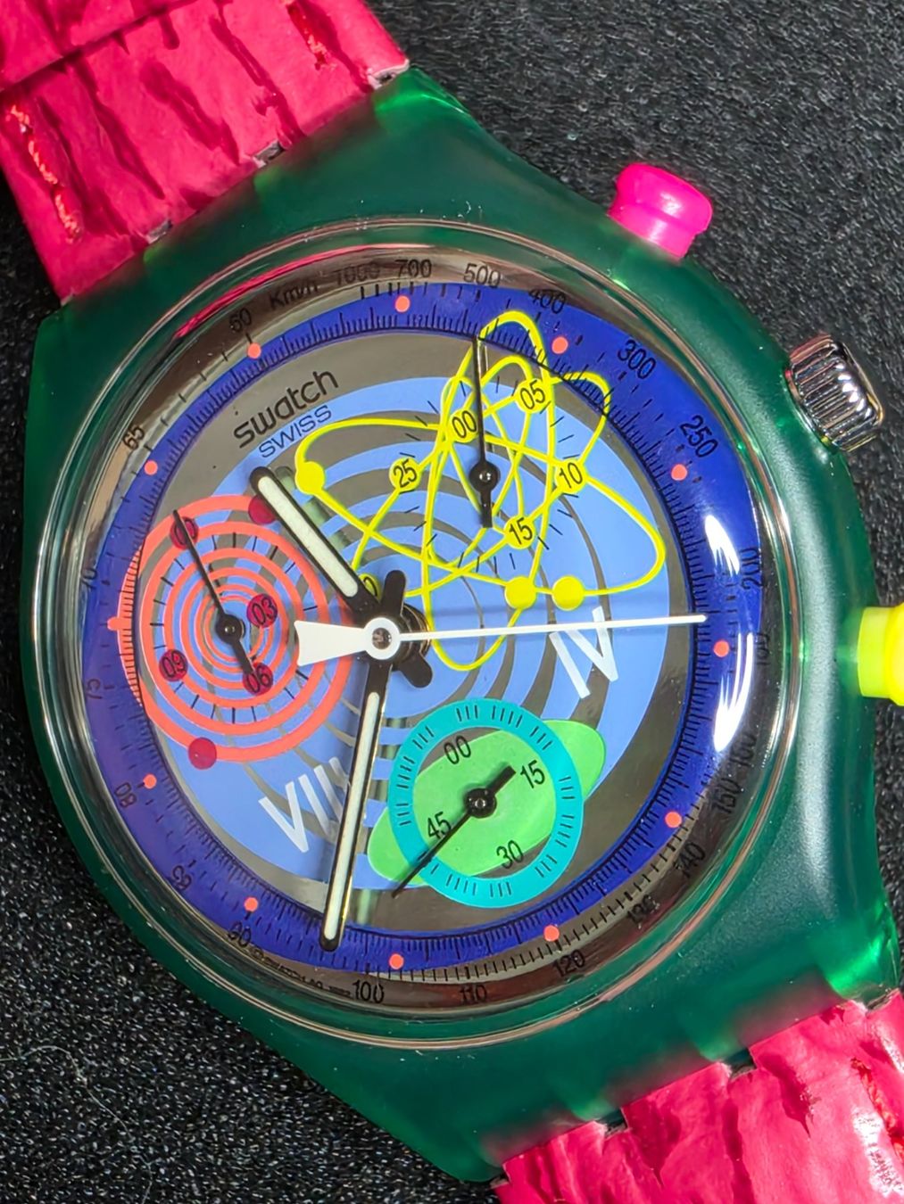 Swatch Orologi: Swatch Chrono SCL103 "Pink Springs" 1993 – Nuovo e nell'imballaggio originale da Bülach venduto da TimeDealsNow