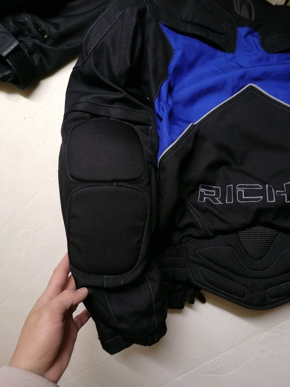 Giacche: Motorradjacke Richa Neu! S – Nuovo (secondo la descrizione) da Saanen venduto da MountainLove.44 1