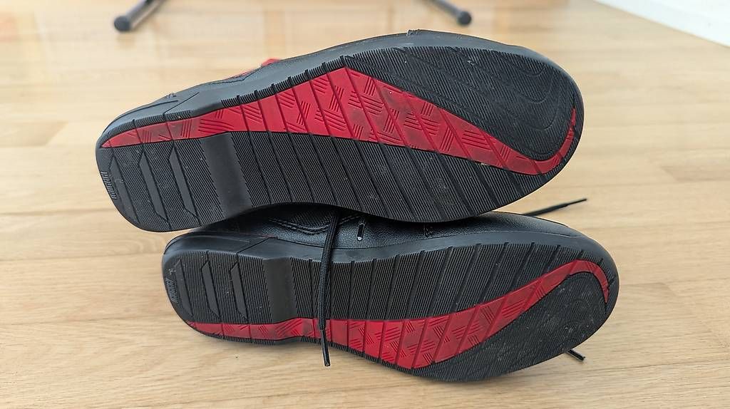 Chaussures femmes: Damen Motorradschuhe Gr. 39 – D'occasion à Allschwil par rabattentramper 1