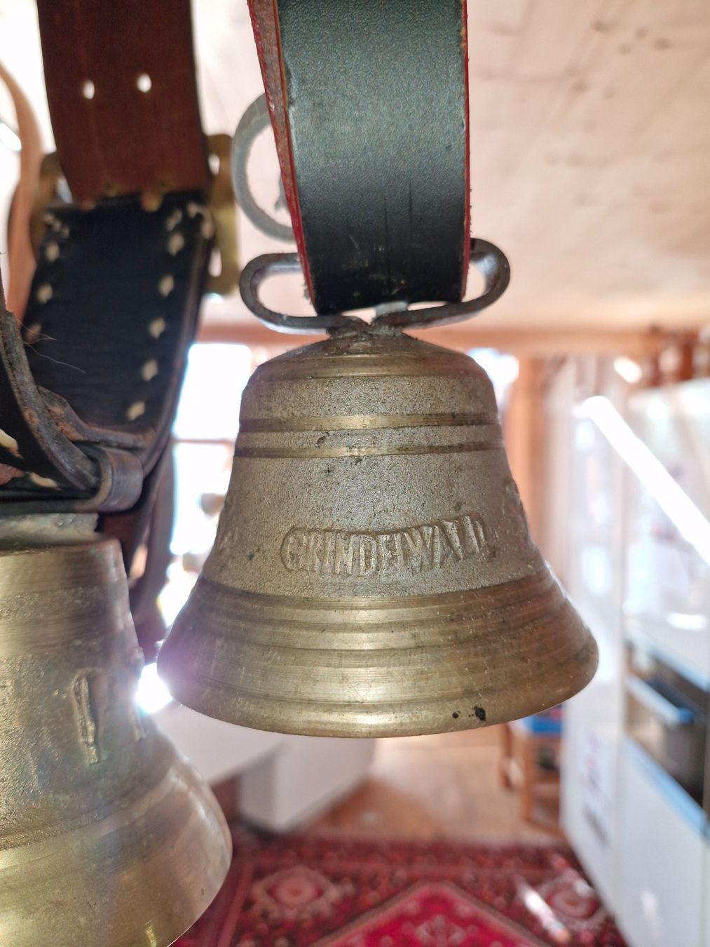 Campanacci mucche: Glocken Treicheln – Usato da Guarda venduto da rue_bpd7 5