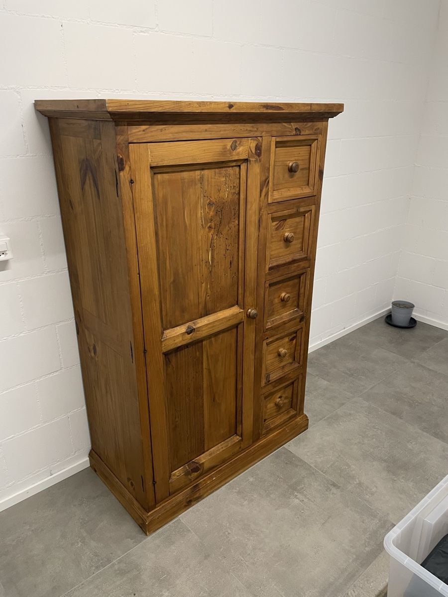 Schränke: Mexikanischer Holzschrank – Gebraucht aus Huttwil von Roma4440