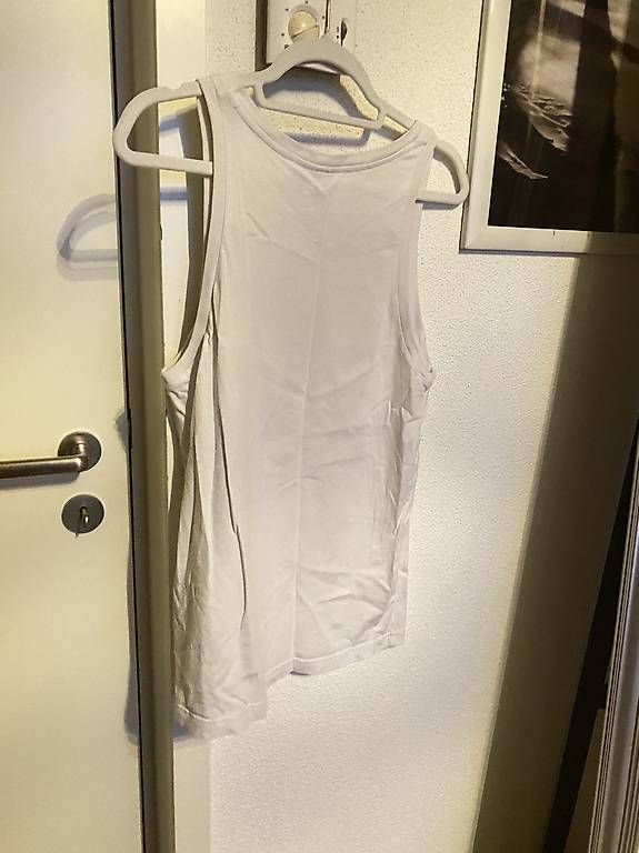 Tops: Adidas Top – Gebraucht aus Gisikon von Jen_03 1