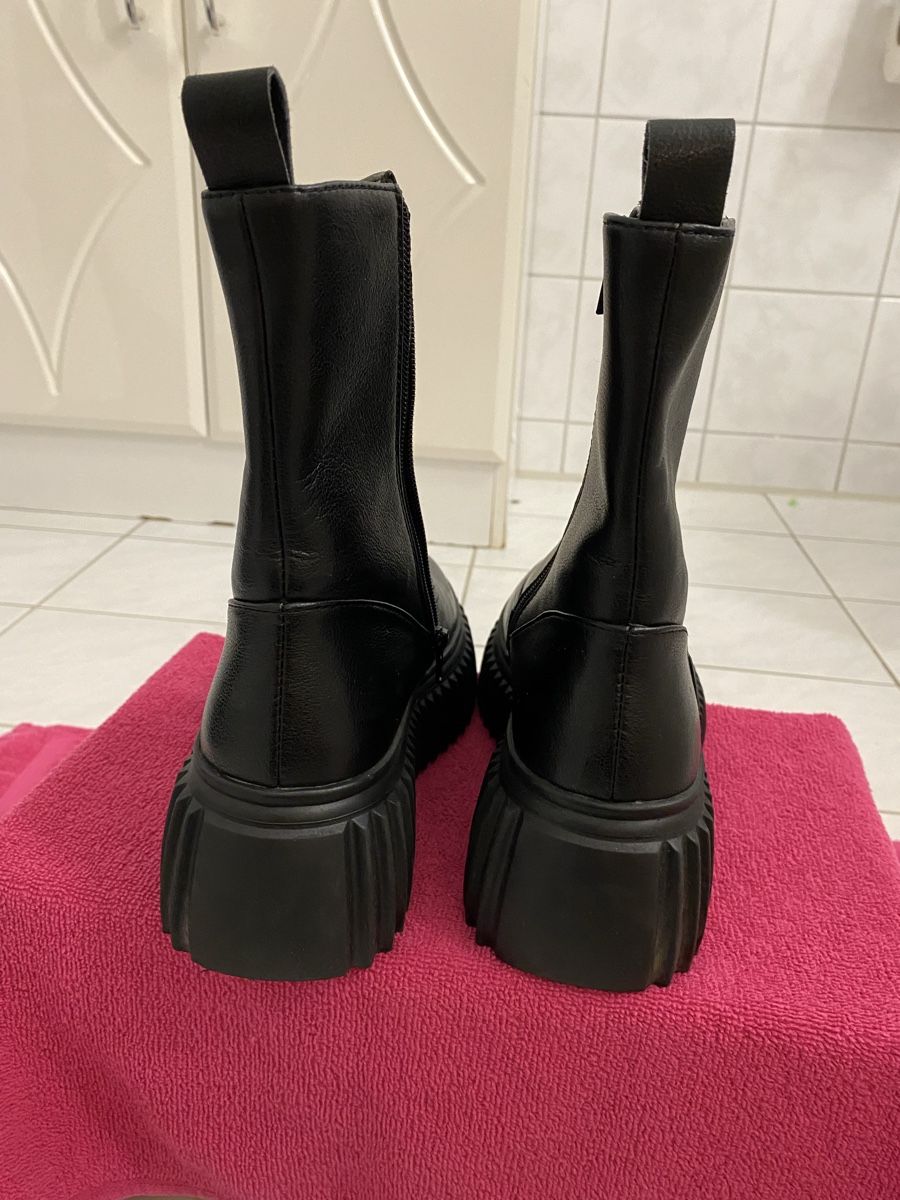 Scarpe da donna: Moderne Stiefeletten gr.37 – Usato da Pfungen venduto da Sheki56 3