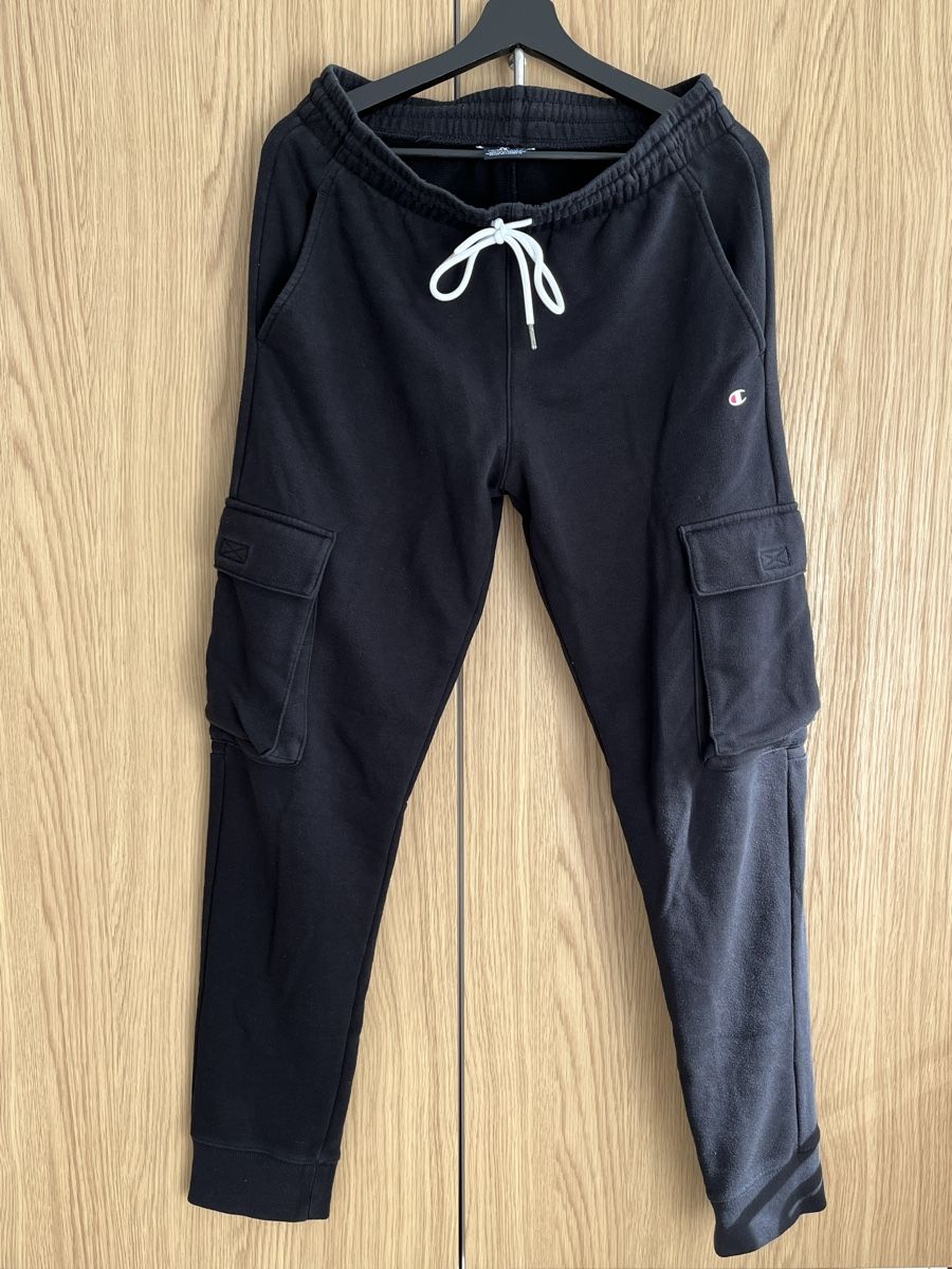 Champion Pantaloni: Champion Cargo-Sweathose – Nuovo (secondo la descrizione) da Kreuzlingen venduto da mariuuss