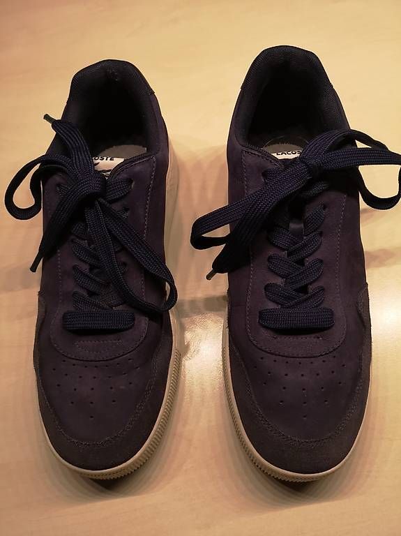 Herrenschuhe: Lacoste Sneaker dunkelblau Grösse 46 – Gebraucht aus Rüti ZH von sbm_p8jg