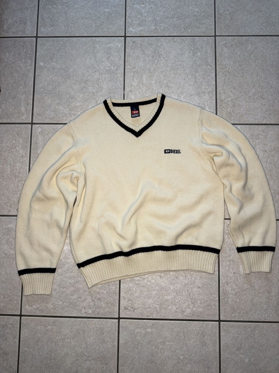 Diesel Maglioni & Felpe: Vintage Diesel Pullover  – Nuovo (secondo la descrizione) da Kreuzlingen venduto da Vadimem