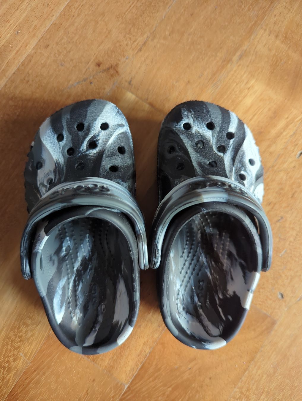 Crocs Schuhe für Jungen: Crocs Kinder Gr. 24-25 – Neu (gemäss Beschreibung) aus Eglisau von raf_hn2x 4