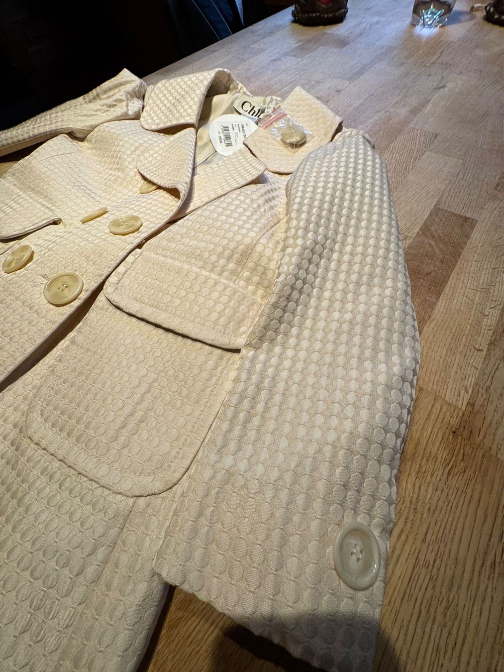 Chloé Mäntel: Chloé Rare 2007 Polka Dot Trench Coat – Gebraucht aus Grund b. Gstaad von ReLuxe 4