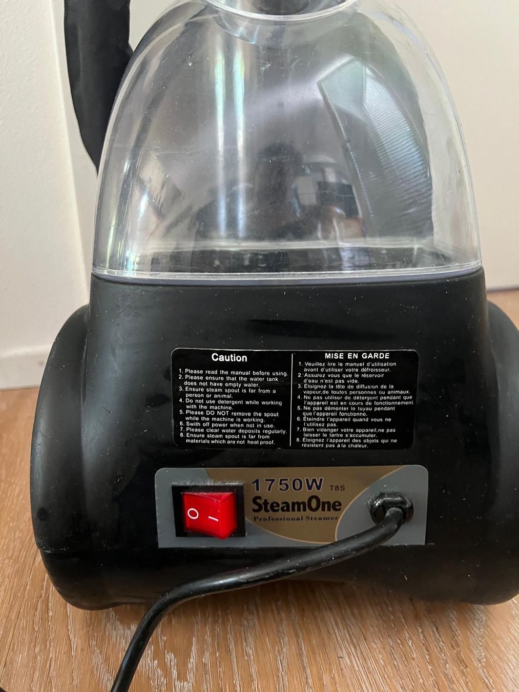Pulitori a vapore: SteamOne T8S Professional Steamer 1750W  – Usato da Winterthur venduto da Ajcps 2