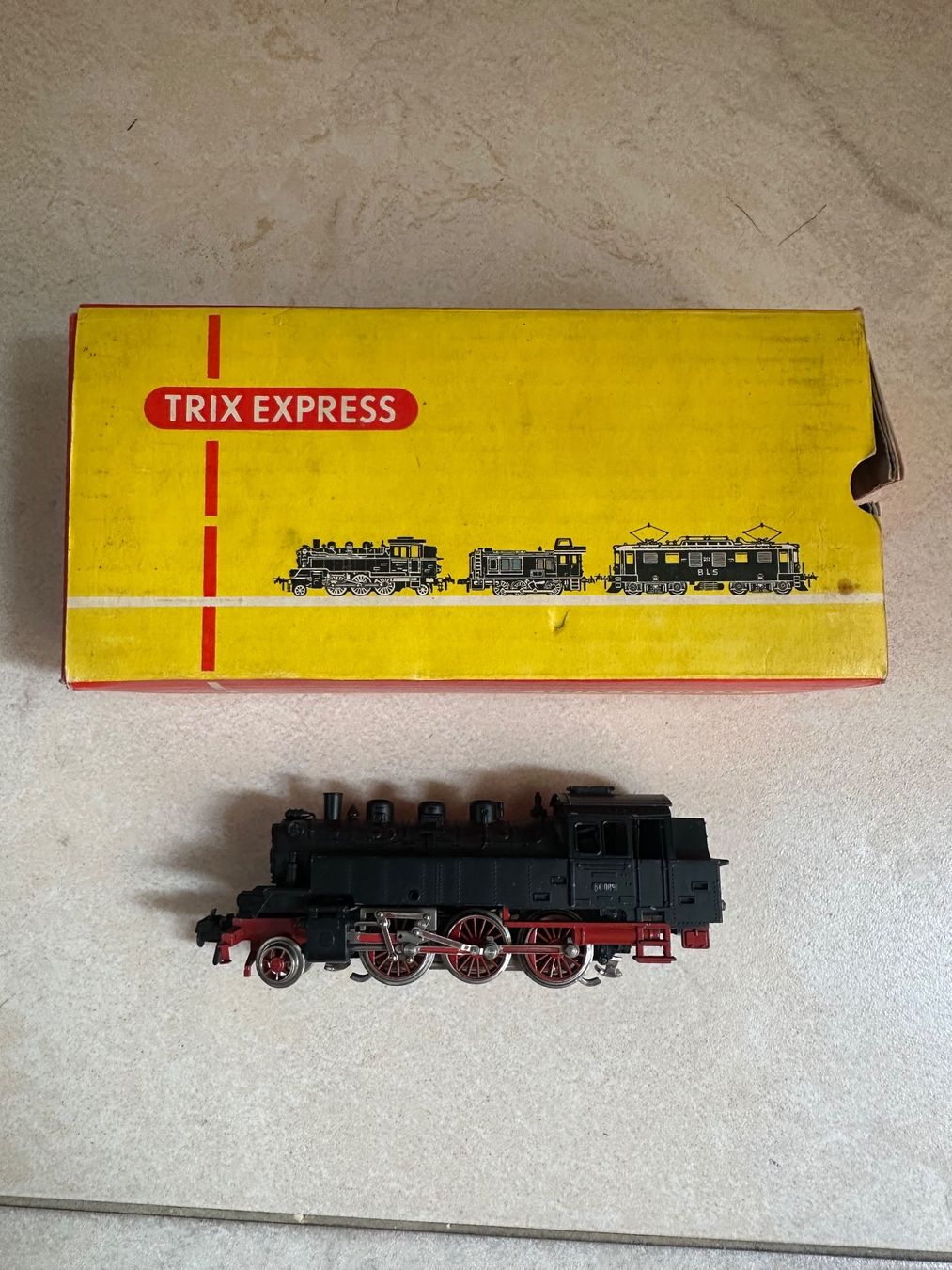 Trix Modellini di ferrovie: Trix Express H0 Modelleisenbahn Sammlung – Usato da Oberwil BL venduto da Elektrotec 8