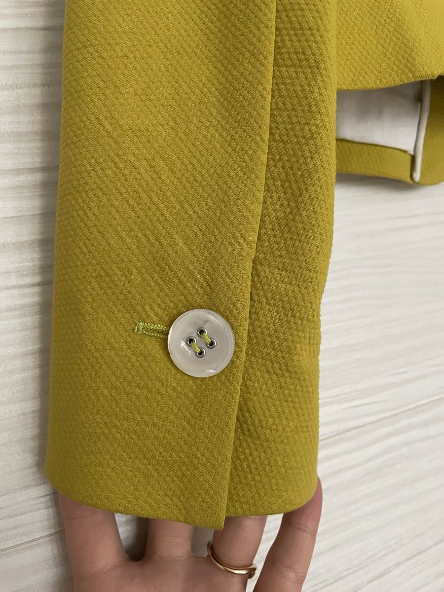 Bolero: Kurzblazer von MANTU – Nuovo (secondo la descrizione) da Zürich venduto da Anna-S 4
