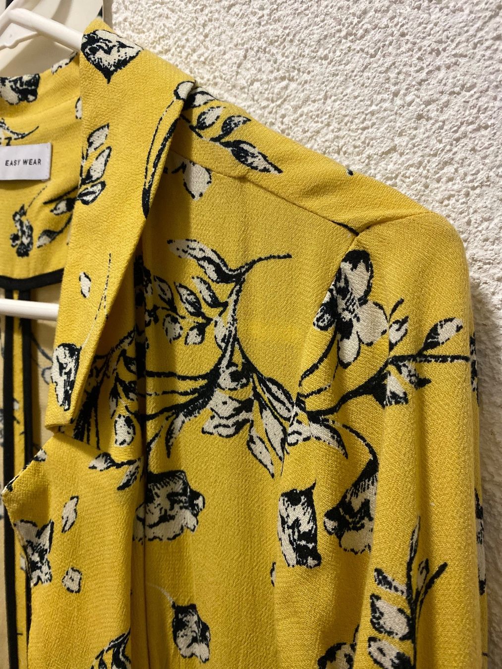 Giacche: 💛  Blazer mit Blumenmuster Gr. S – Usato da Zürich venduto da mar_6xcq 1