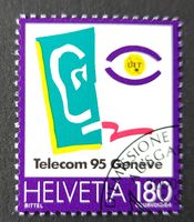 Z 885 ●/** ET (1995)