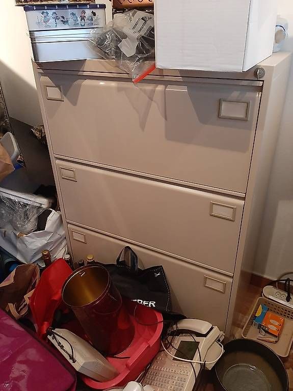 Armadi: Aktenschrank – Usato da Zürich venduto da leo_6bbs