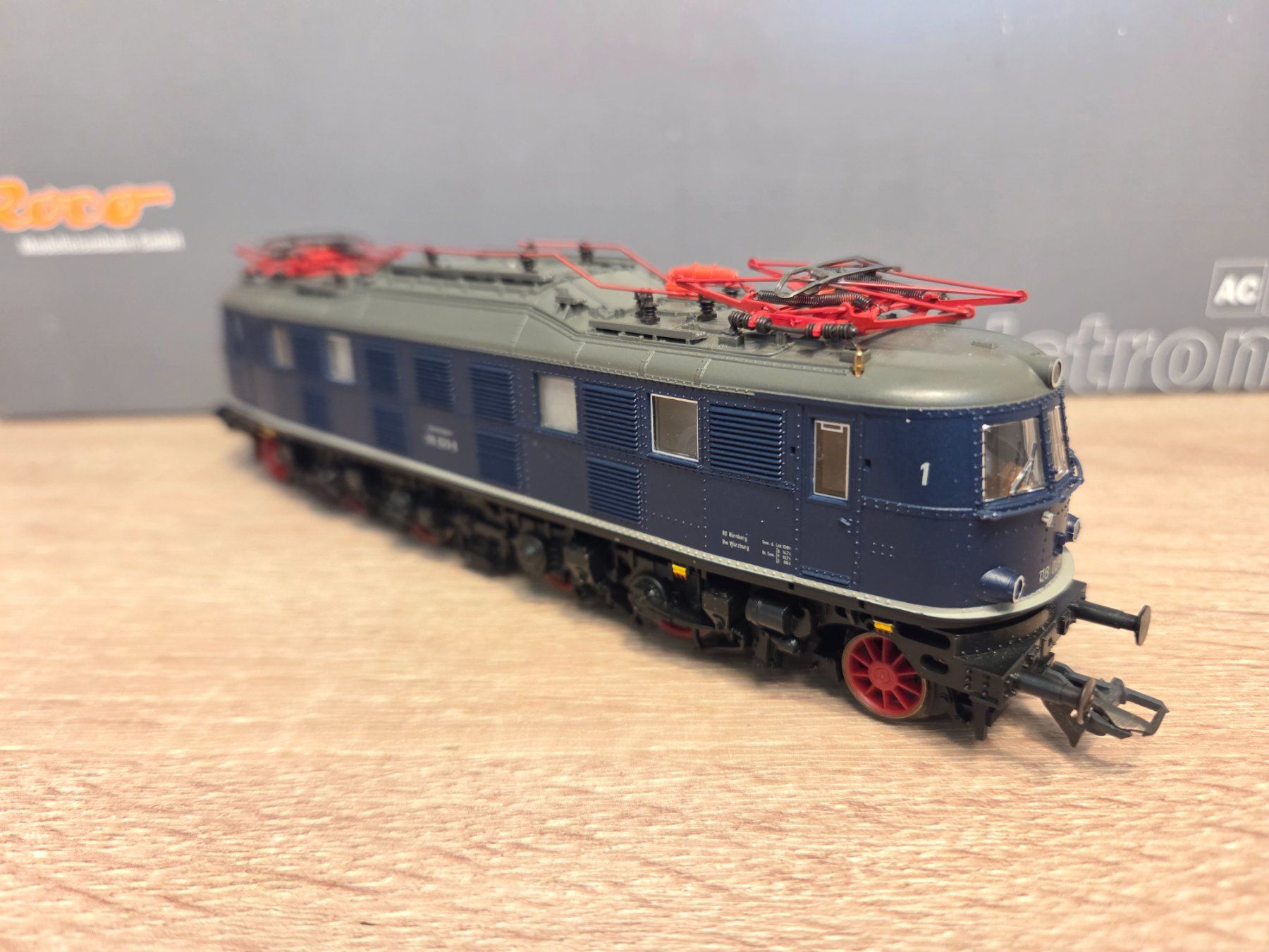 Roco Modellini di ferrovie: Roco 68631 E-Lok BR 118 DB Digital H0 – Nuovo e nell'imballaggio originale da St-Aubin-Sauges venduto da Lo_Go 3