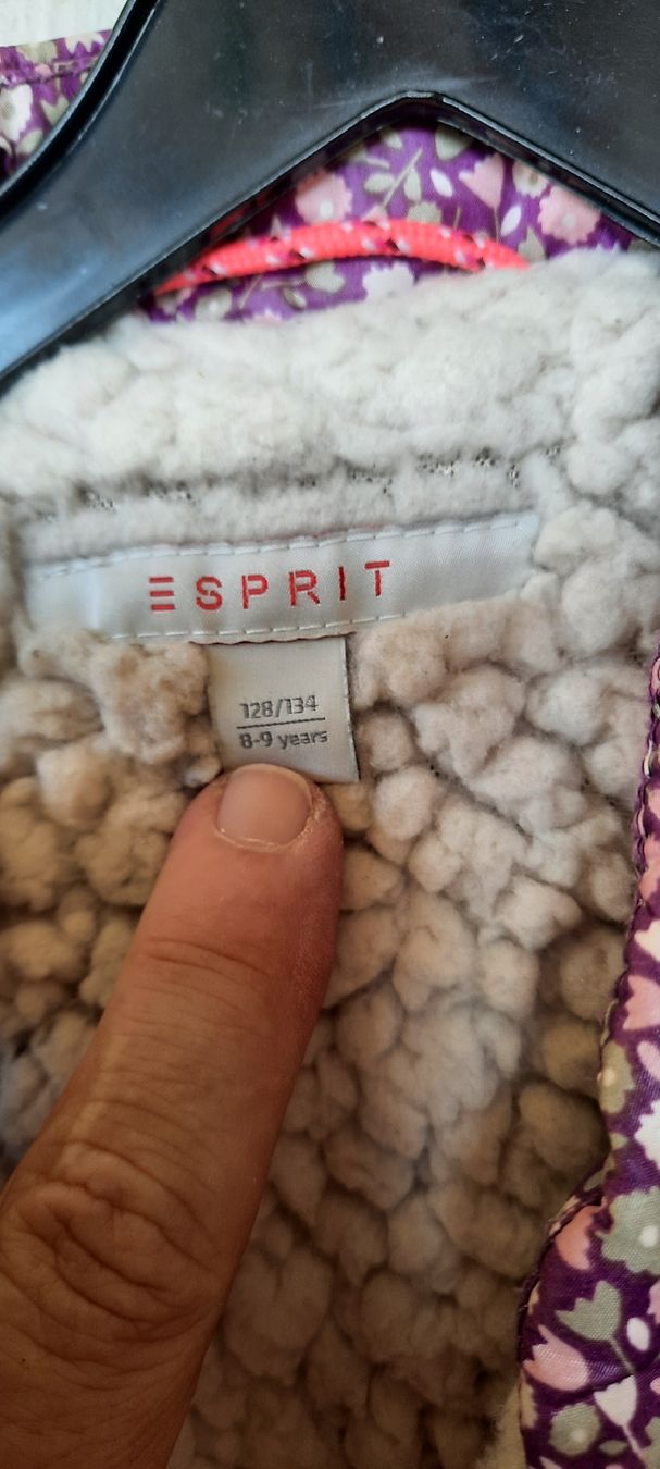 Esprit Giacche & Cappotti: Übergangsjacke 128/134 – Usato da Inkwil venduto da Patmei0 1