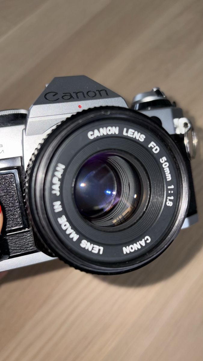 Canon Appareil photo: Canon AE-1 Program Analogkamera mit Zubehör – D'occasion à Güttingen par michellebauer 3