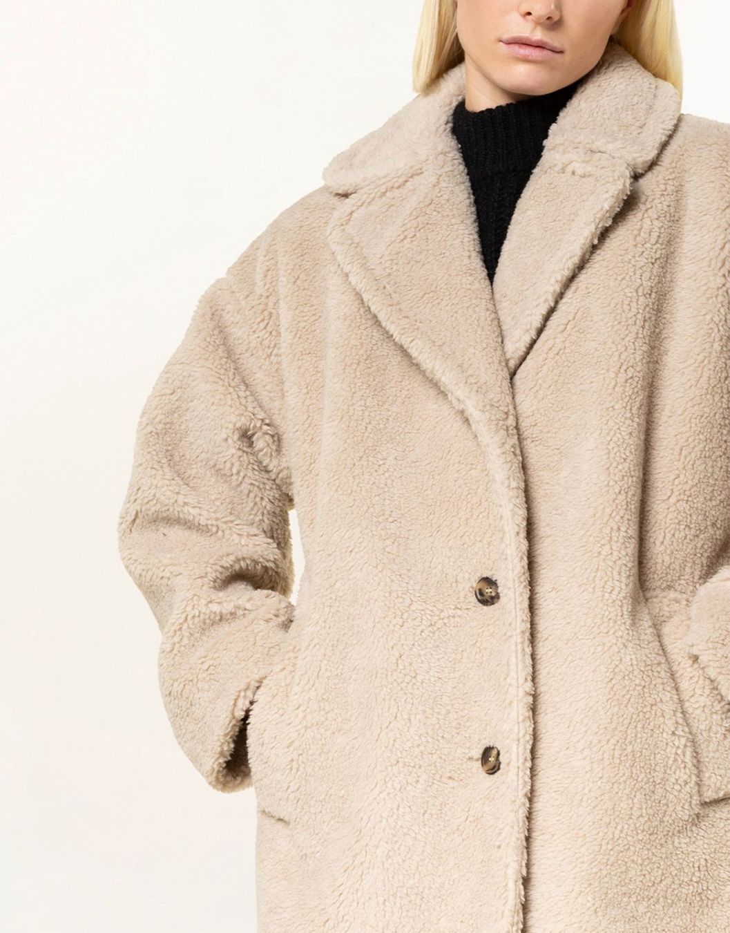 Max Mara Cappotti: Teddyfell Mantel Weekend Max Mara – Usato da Oeschgen venduto da Tiffany83 3