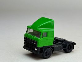 RA- Herpa Zugmaschine DAF hellgrün