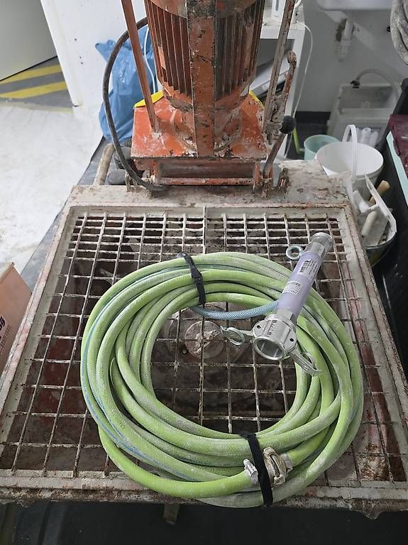 Tutte le macchine: A vendre G4 machine à projecter  – Usato da Sion venduto da gra_lj2v