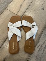 Sandales plates blanches ALOHAS en cuire 39