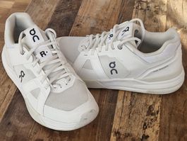 On The Roger Sneaker weiss Gr. 38