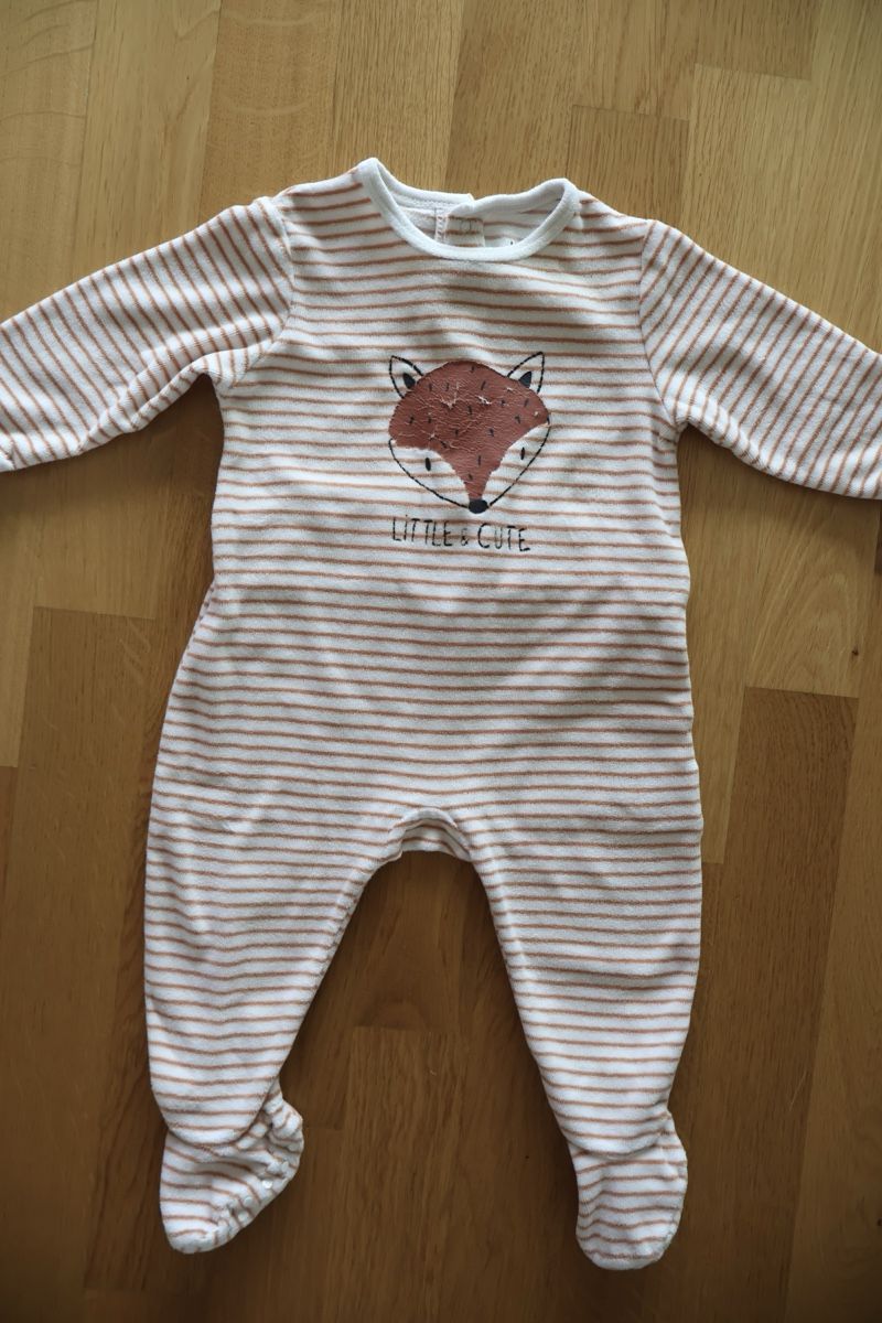 La Redoute Pyjamas: Pyjama bébé rayé La Redoute 12M – D'occasion à Morges par cla_l2kk