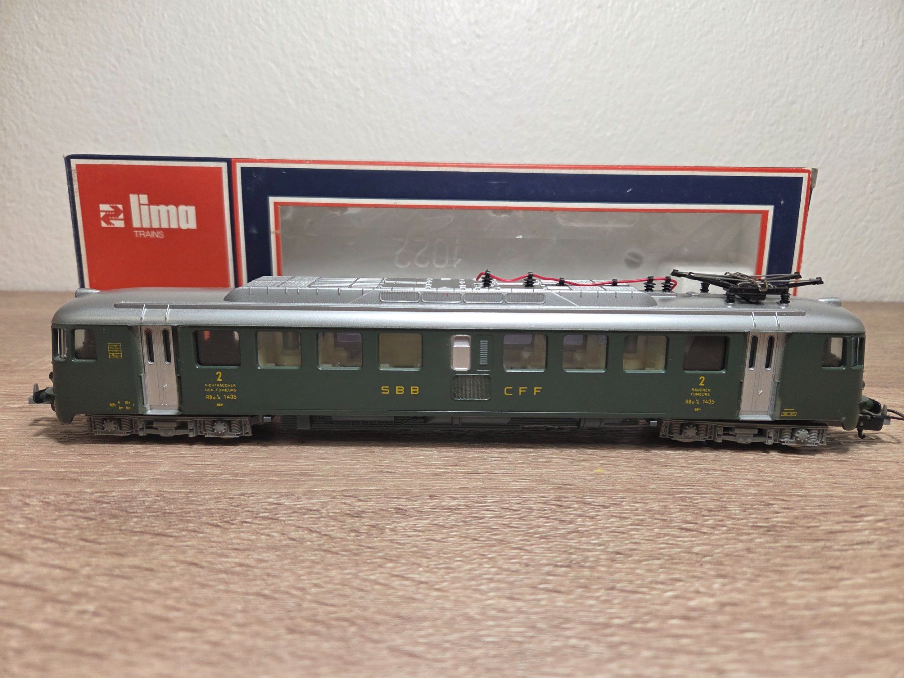 Lima Modellini di ferrovie: Lima 8031 E-Lok Triebwagen SBB H0 – Usato da St-Aubin-Sauges venduto da Lo_Go