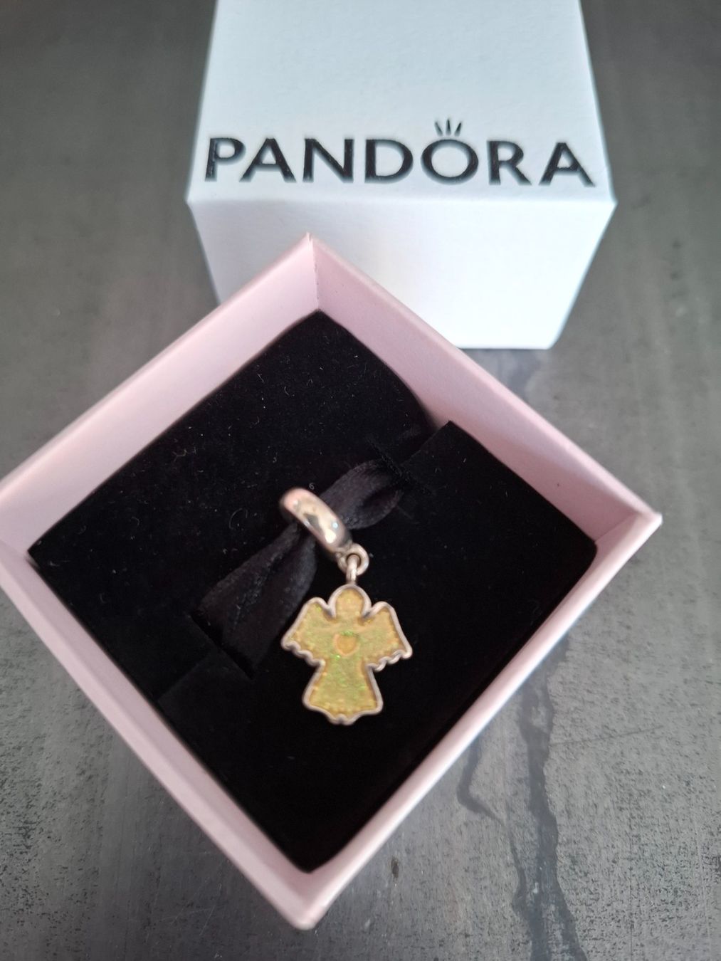 Ciondoli: Charm "Engel mit Herz" zu Pandora Armband – Usato da Jonen venduto da h-blxgirl79 1