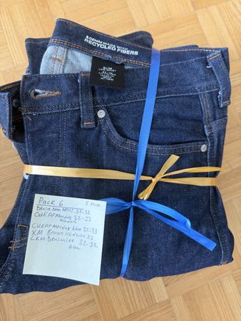 Herren Hose packt 