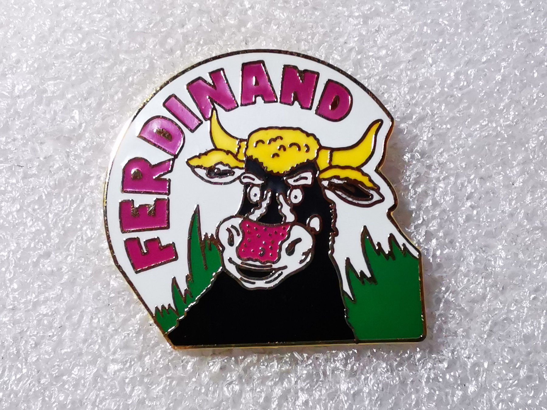 Placchette & Badge: Ansteckpin 67: Swiss Cocktail – Usato da Oppligen venduto da Pin-Fall-Shop