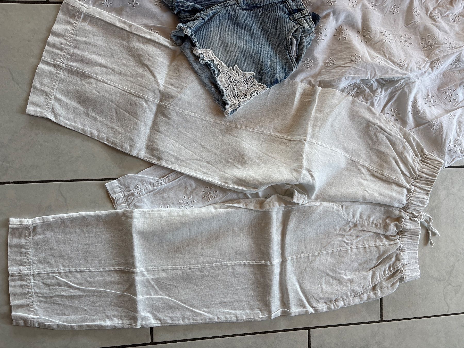 Lotti & Set di vestiti: Sommerhosen  Set  Grösse 152 – Usato da Nottwil venduto da wasserlufterde 3