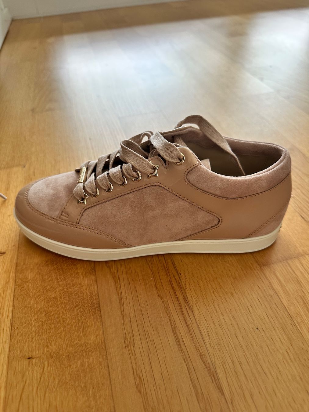 Jimmy Choo Scarpe da donna: Jimmy Choo Sneaker 38 – Nuovo (secondo la descrizione) da St. Moritz venduto da dferrarini 1