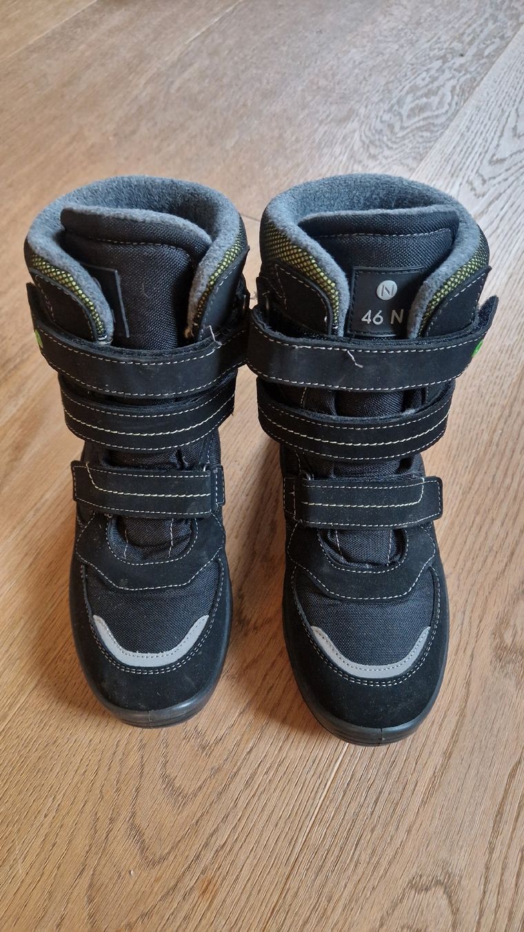 Schuhe für Jungen: Winterschuhe gr.38 – Gebraucht aus Mülligen von Dela19