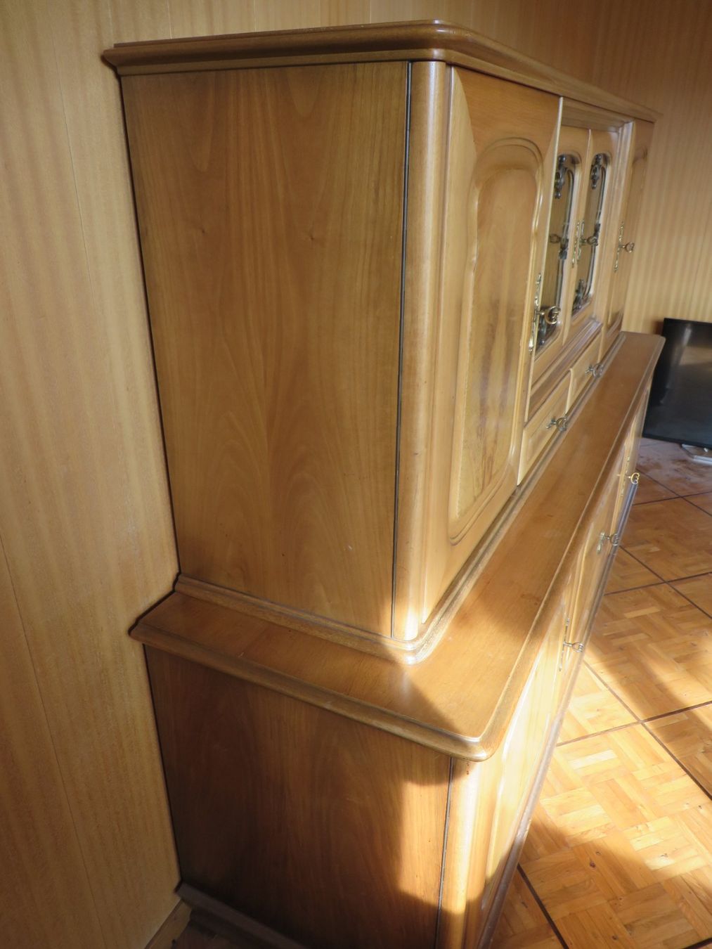 Credenze: Buffet – Usato da Schwanden i. E. venduto da Lewisia 2