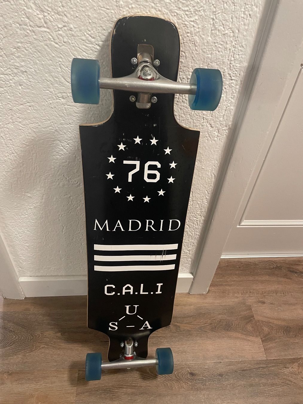 Madrid Skateboards: Longboard Madrid neuwertig – Gebraucht aus Lenzburg von PriskaLui 2