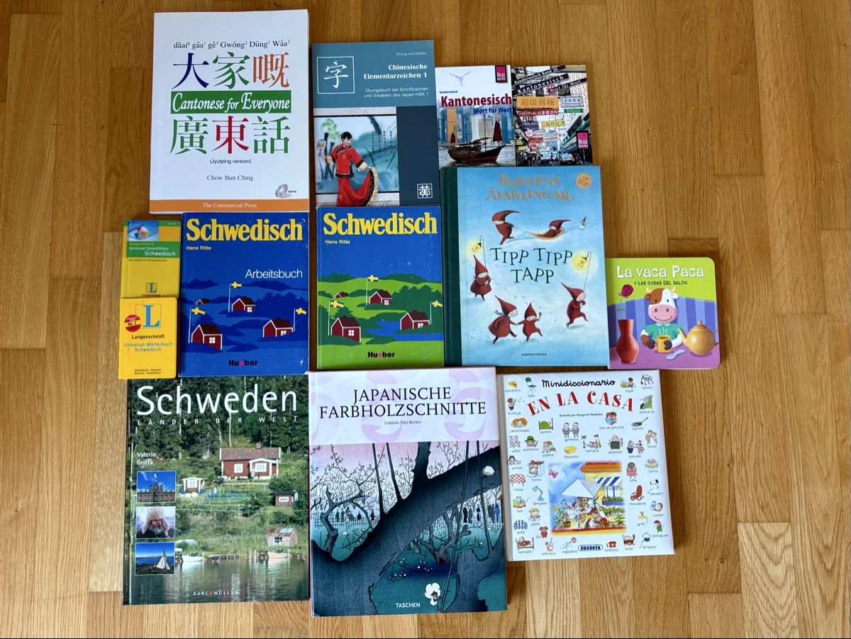 Libri: Sprachbuch Bundle (inkl. Bildbänder, Arbeitsbücher etc) – Usato da Zürich venduto da aue_7xsc