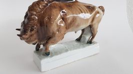 Zsolnay " Stier "  Porzellan Figur - aus Schweizer Sammlung