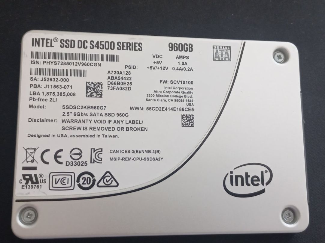 Intel Dischi rigidi: 960GB SSD - Intel ✅CrystalDisk✅ – Usato da Binningen venduto da Douglas.Q
