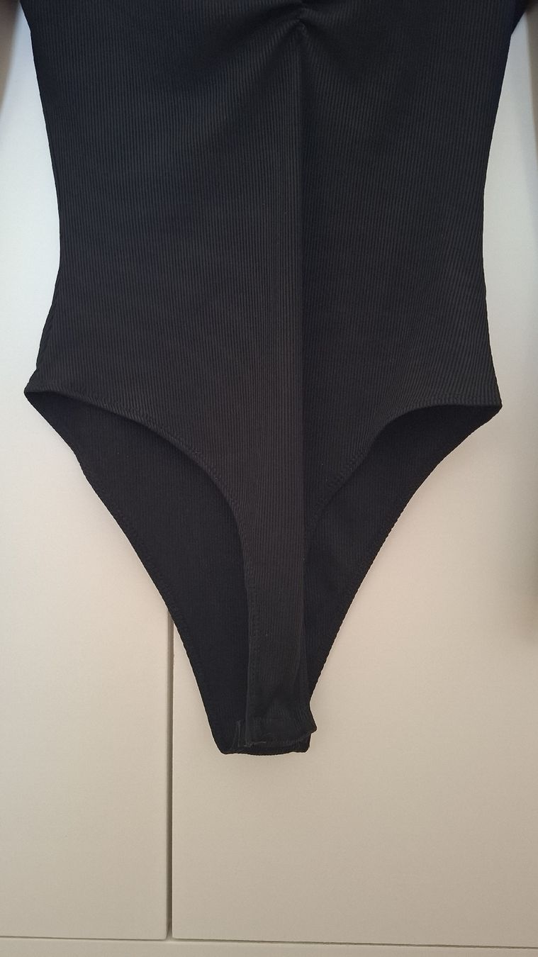Tops: Black bodysuit, long sleeve, size S – D'occasion à Hausen am Albis par ann_2kkx 2
