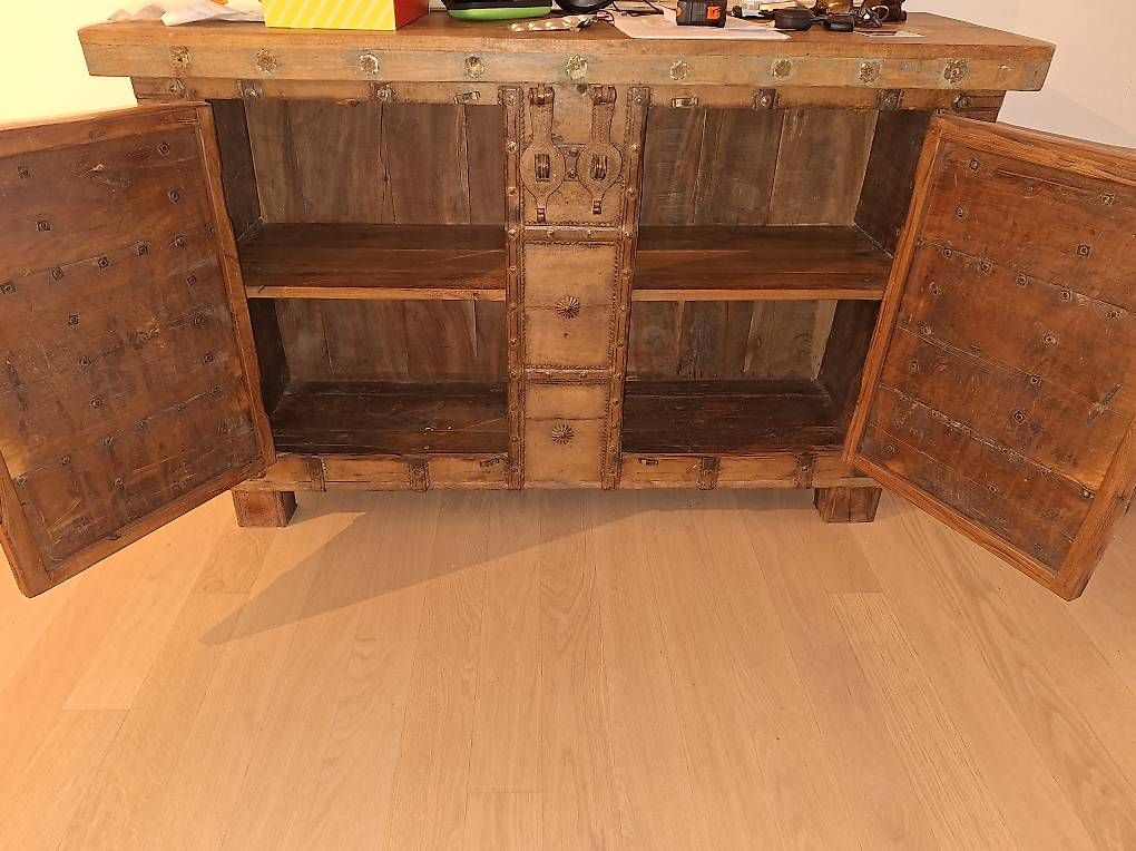 Cassettiere: Rustic Wooden Cabinet - Rustikaler Holzschrank – Usato da Zürich venduto da MatShopping 3